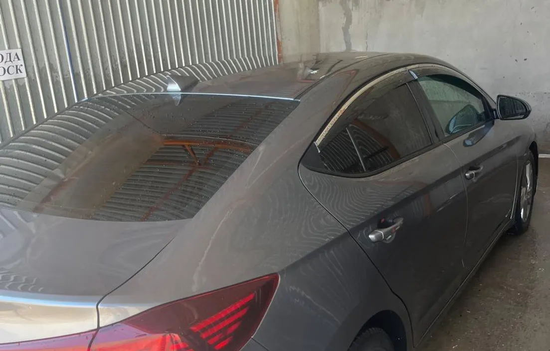 Hyundai Elantra 2018
