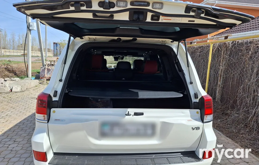 Toyota Land Cruiser 2019