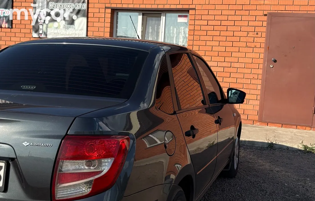 LADA Granta 2019