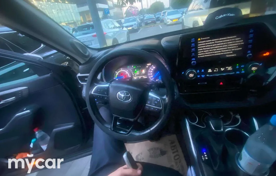 Toyota Highlander 2020