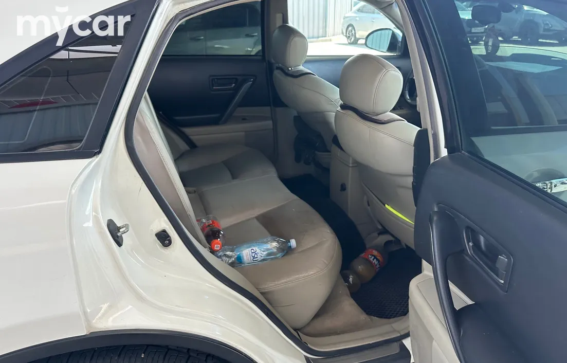Infiniti FX 2005