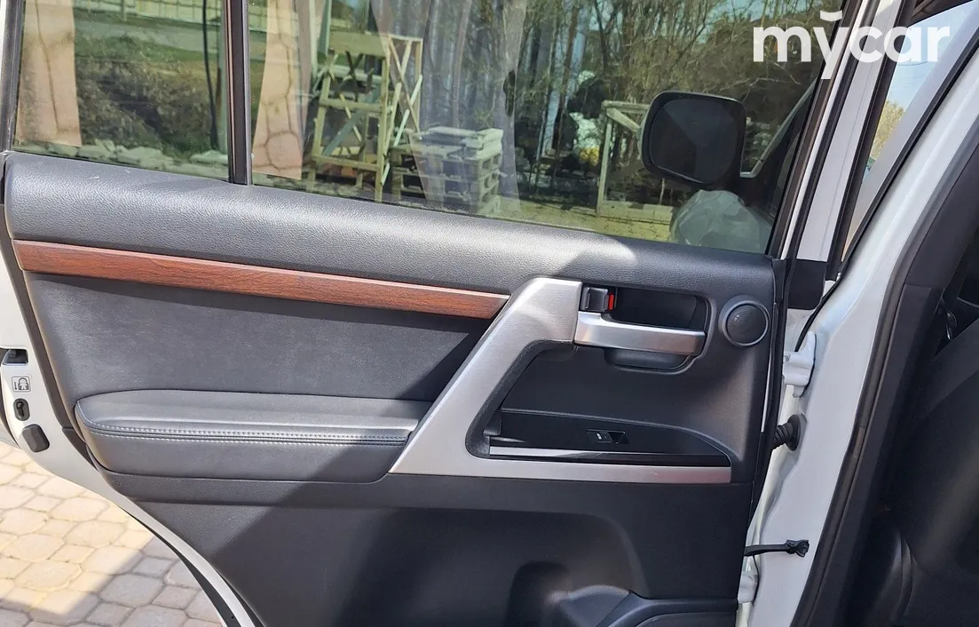 Toyota Land Cruiser 2019