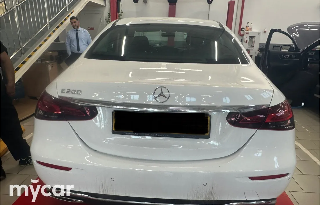 Mercedes-Benz E-Класс 2021