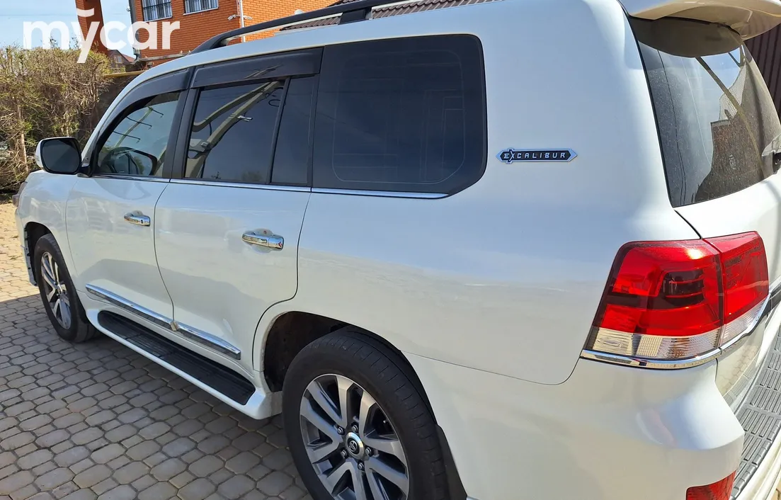 Toyota Land Cruiser 2019