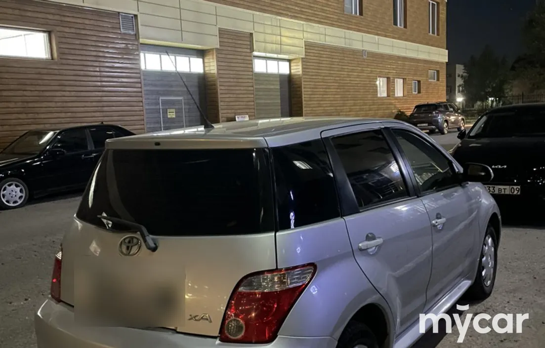 Toyota Ist 2006