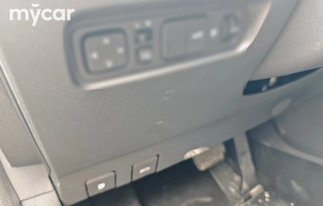 Changan UNI-V 2024