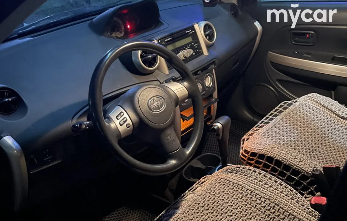 Toyota Ist 2006