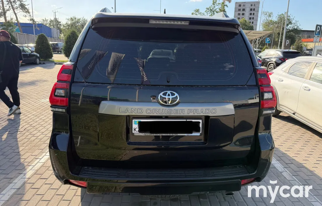 Toyota Land Cruiser Prado 2018