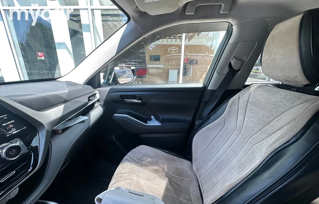 Toyota Highlander 2022
