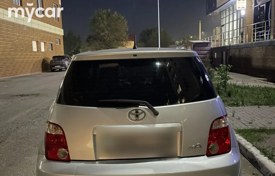 Toyota Ist 2006