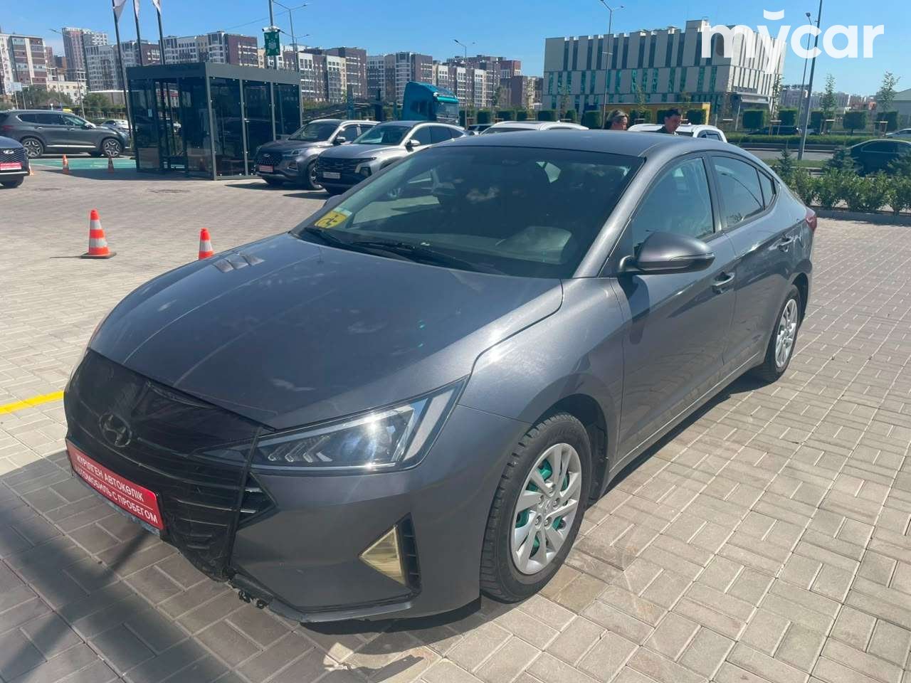 Hyundai Elantra 2020