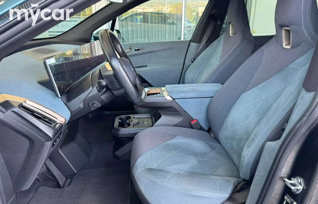 BMW iX 2023