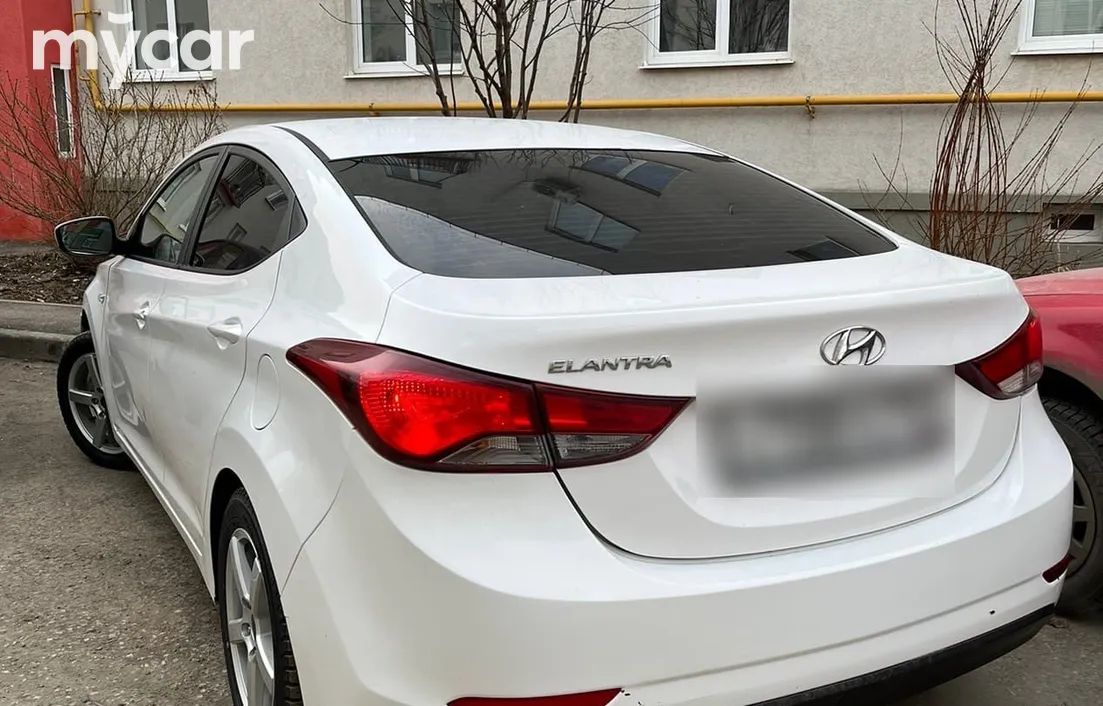 Hyundai Elantra 2014