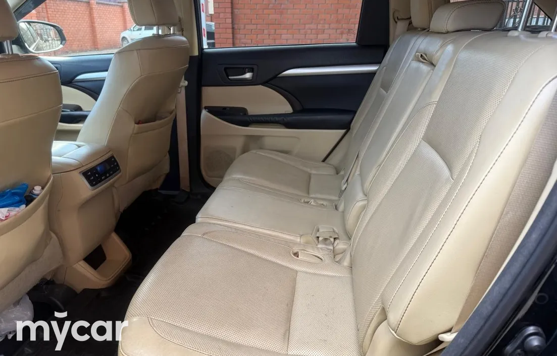 Toyota Highlander 2014