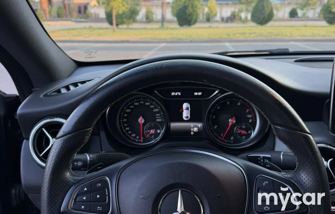 Mercedes-Benz CLA-Класс 2016