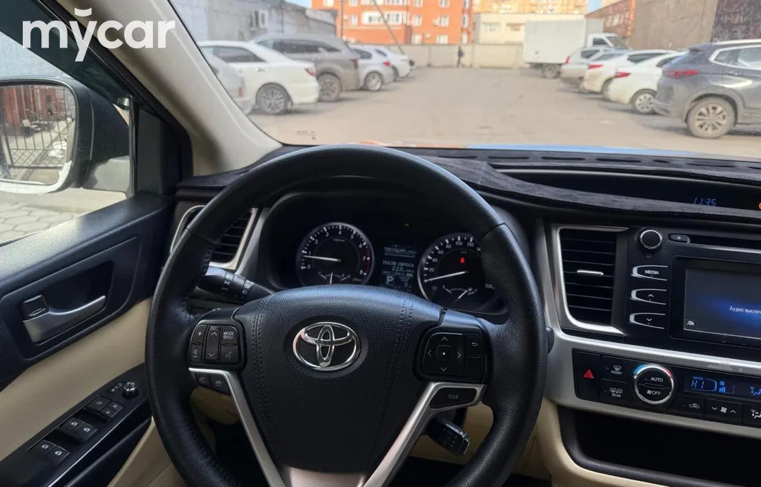 Toyota Highlander 2014