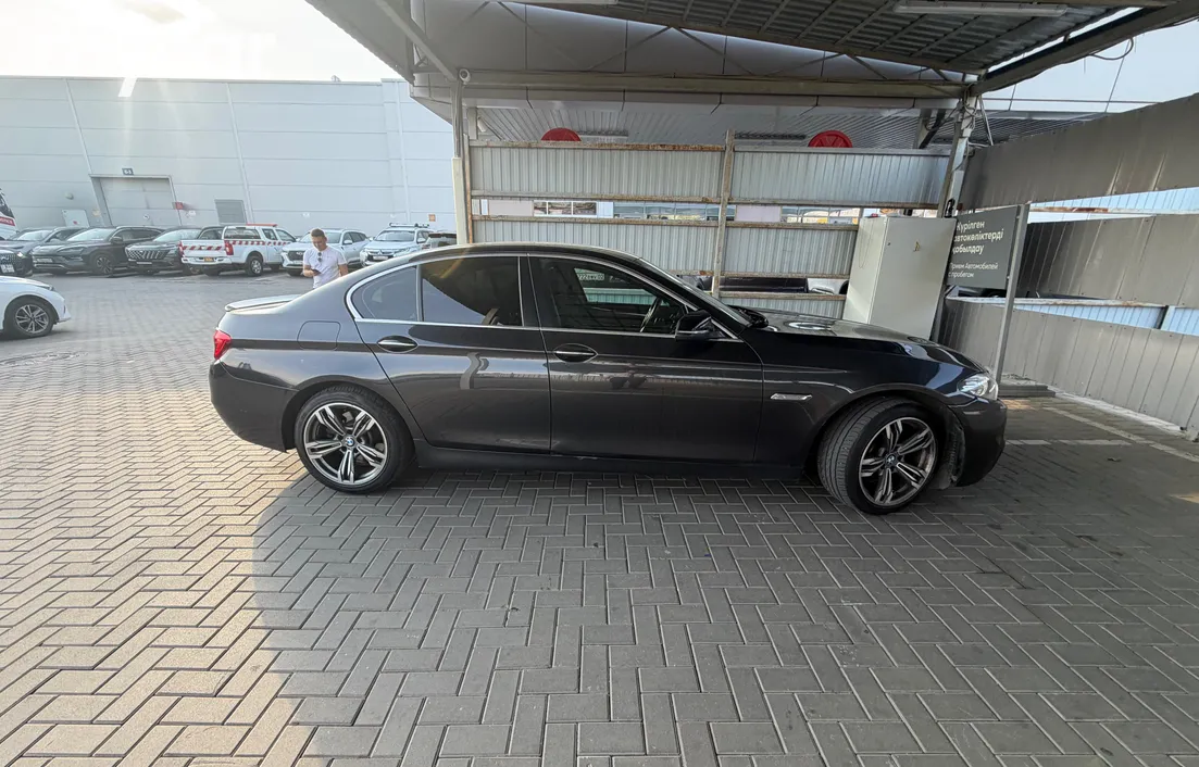 BMW 5 серия 2014