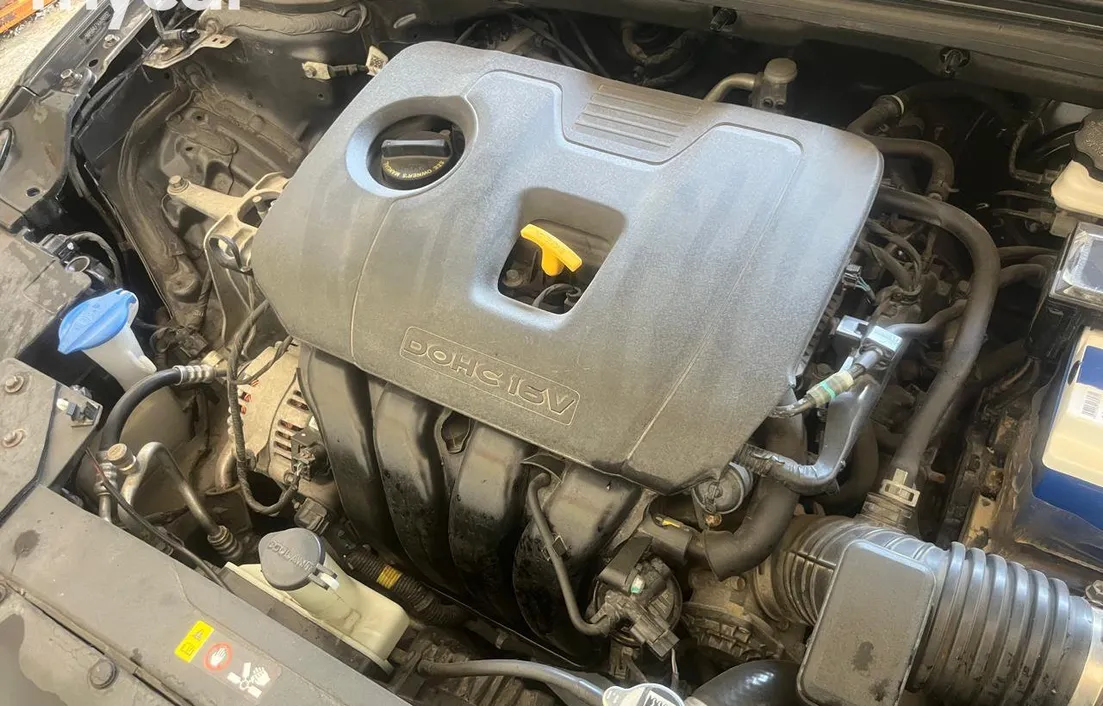 Hyundai Elantra 2018