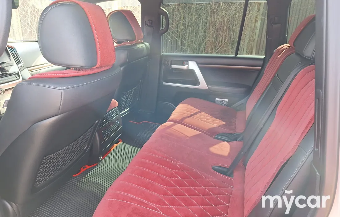 Toyota Land Cruiser 2019