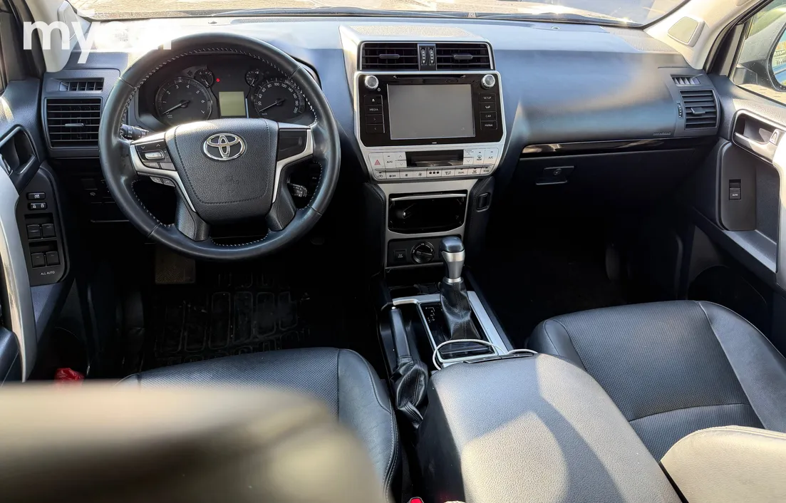 Toyota Land Cruiser Prado 2018