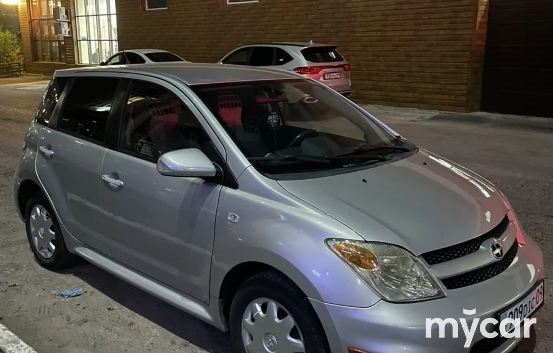 Toyota Ist 2006