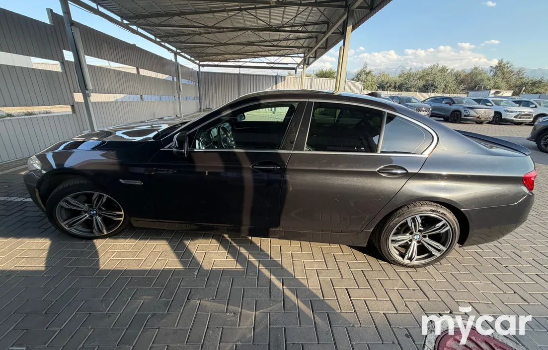 BMW 5 серия 2014