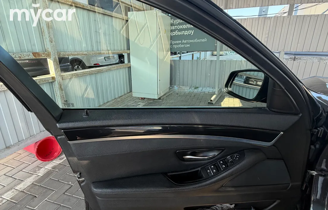 BMW 5 серия 2014