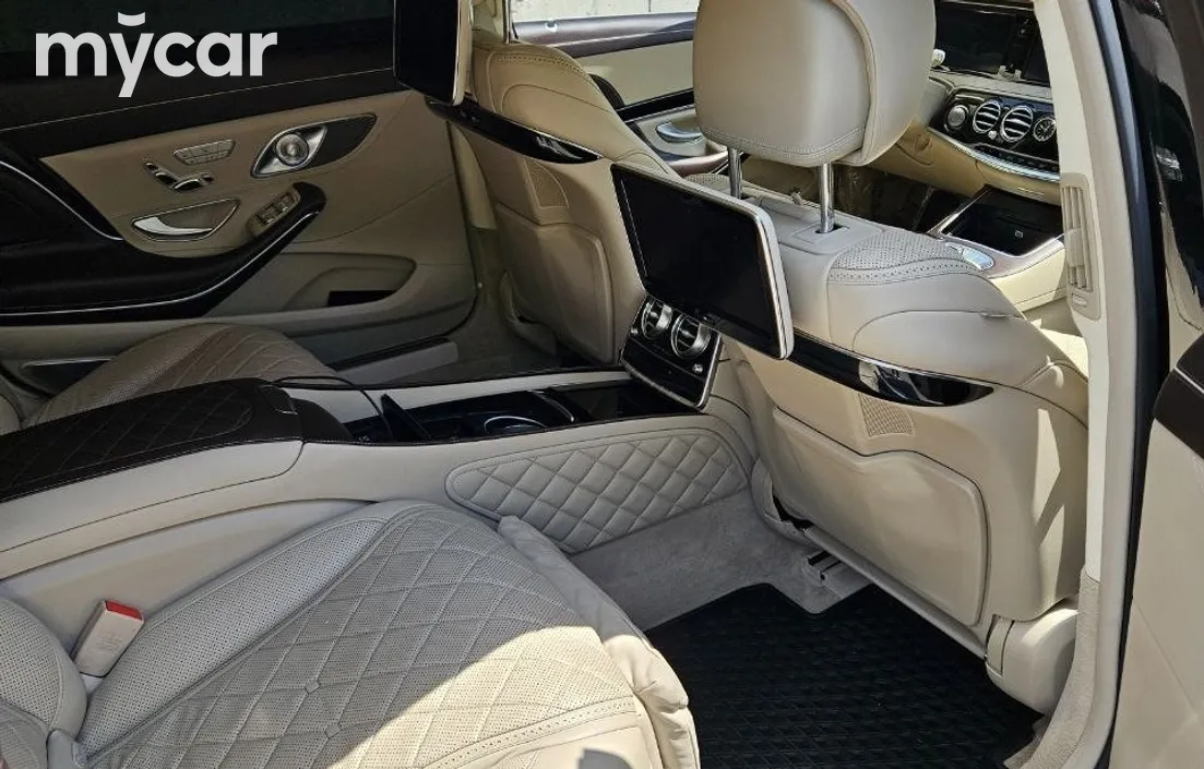 Mercedes-Benz S-Класс 2015