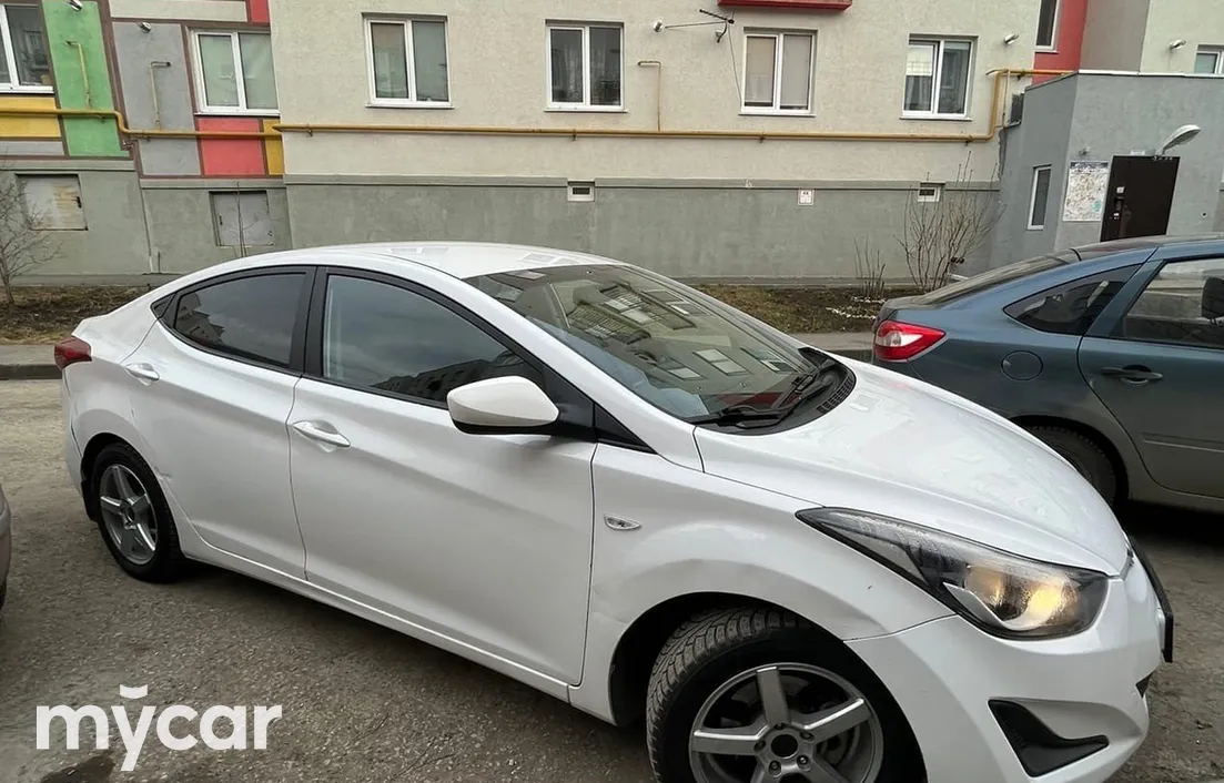 Hyundai Elantra 2014