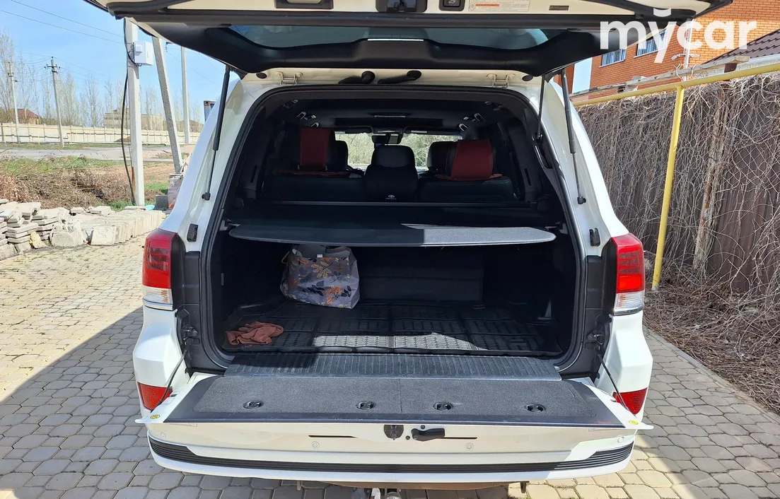 Toyota Land Cruiser 2019