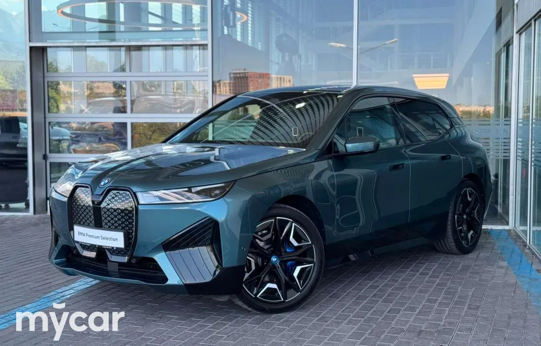 BMW iX 2023