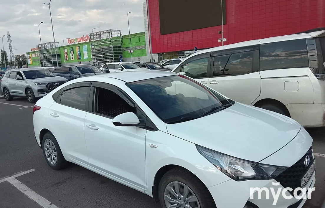 Hyundai Accent 2021