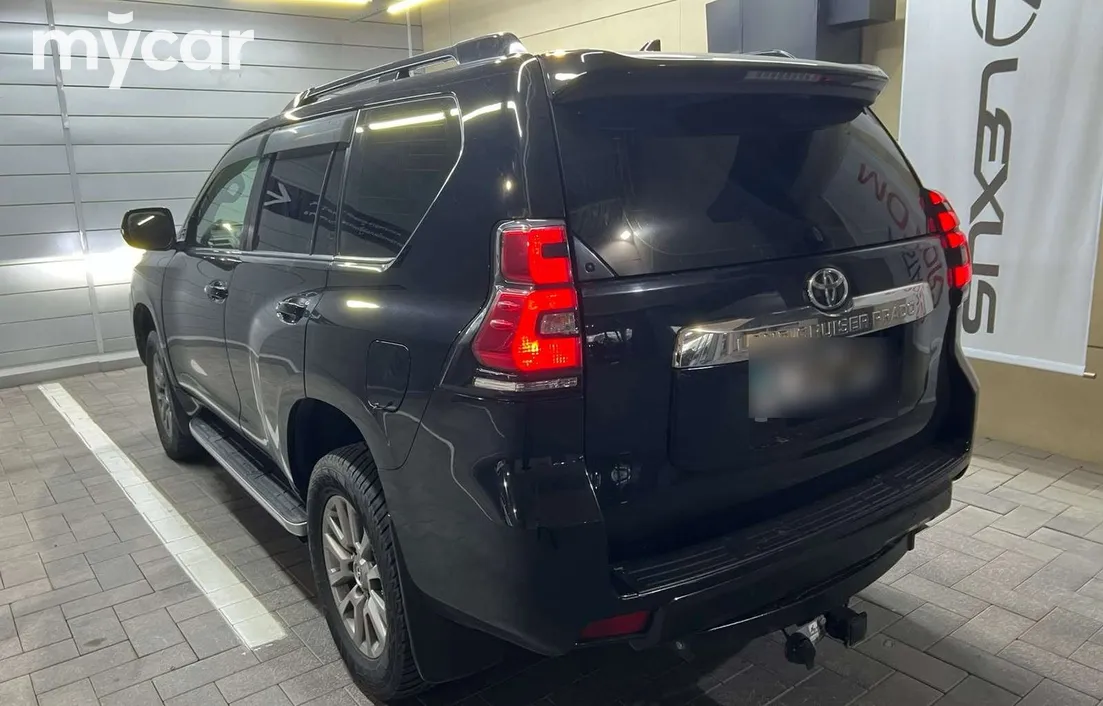 Toyota Land Cruiser Prado 2018