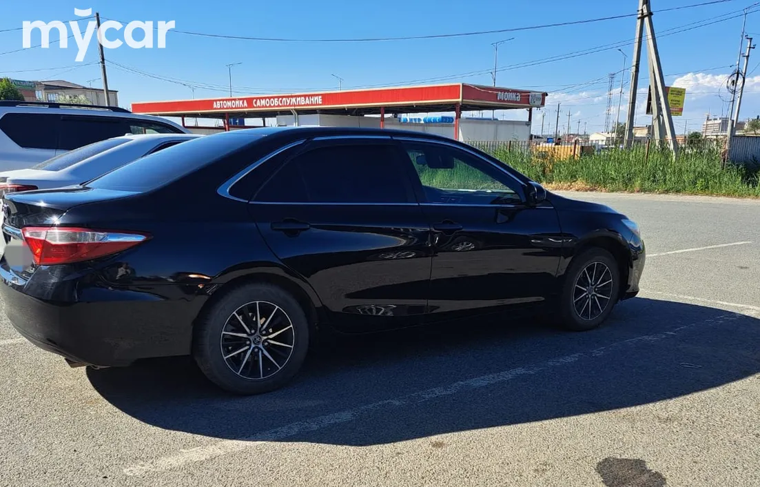 Toyota Camry 2016