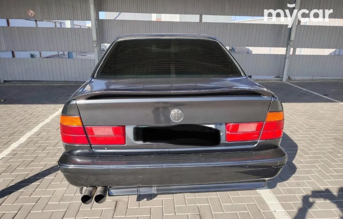 BMW 5 серия 1990