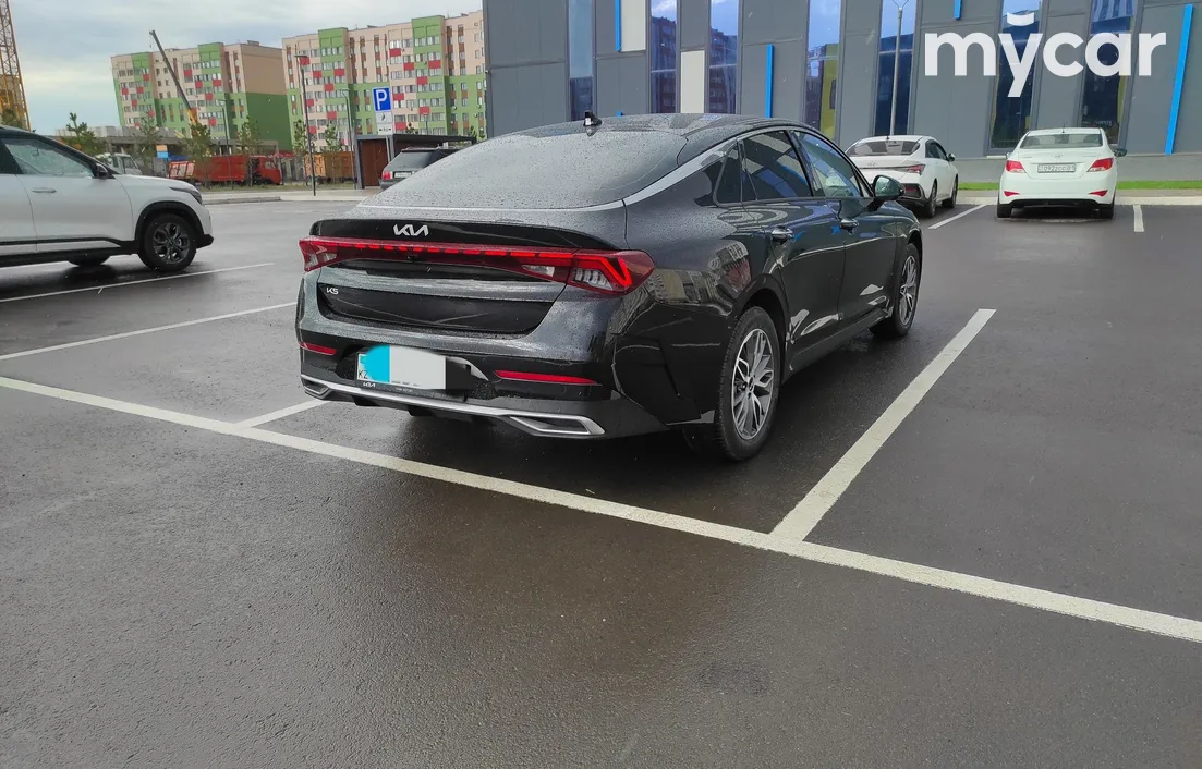 Kia K5 2025