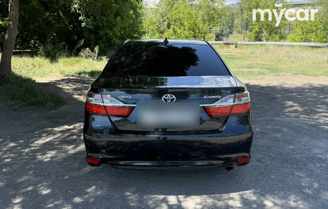 Toyota Camry 2015