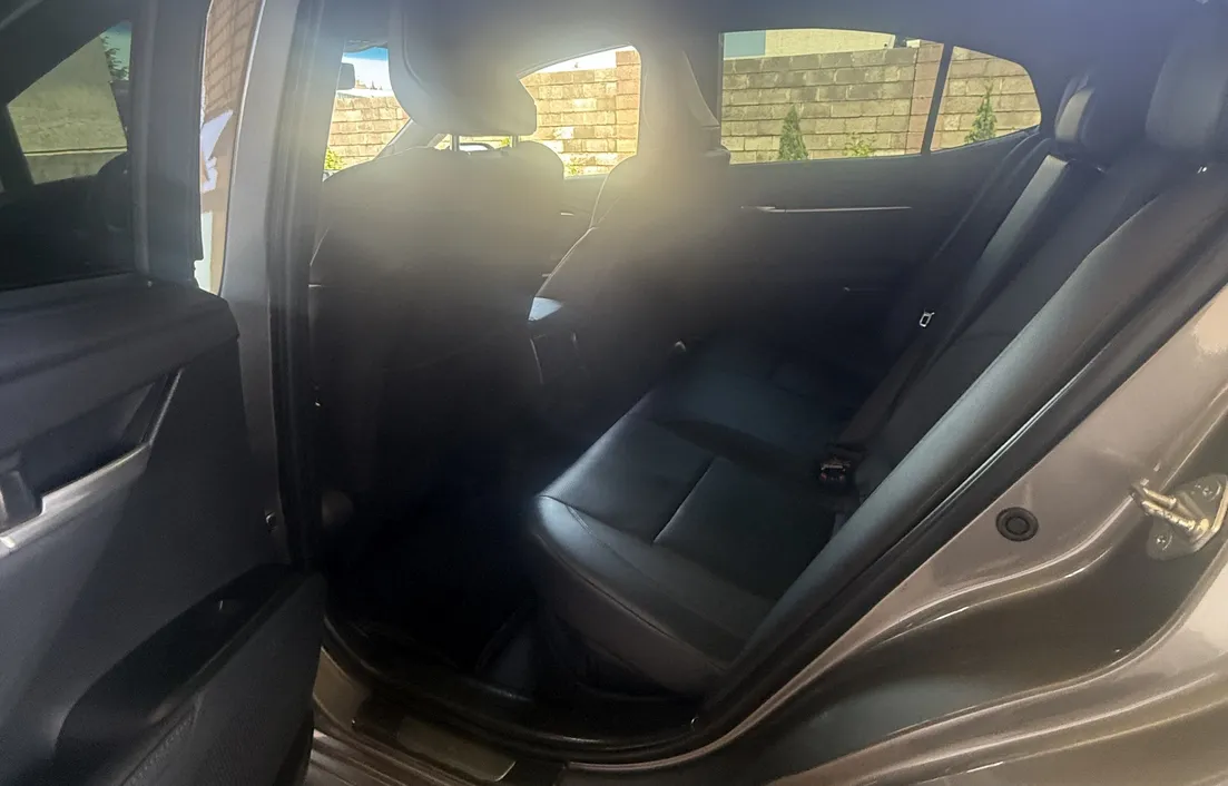 Toyota Camry 2025