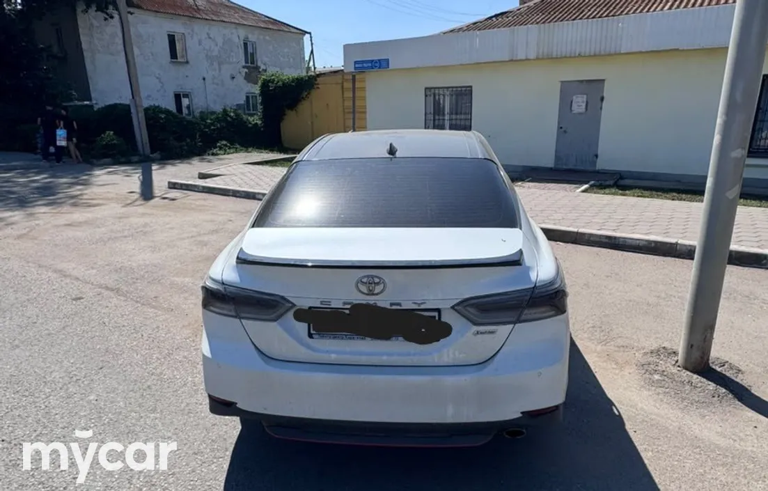 Toyota Camry 2020