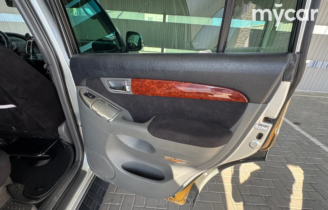 Toyota Land Cruiser Prado 2003