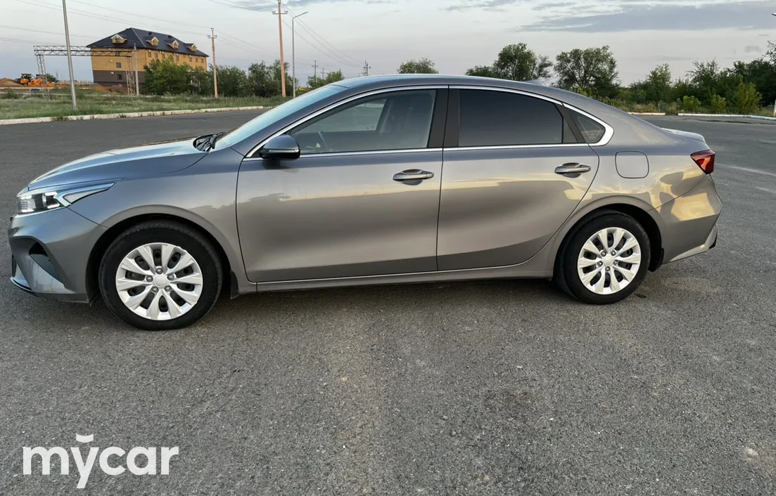 Kia Cerato 2023