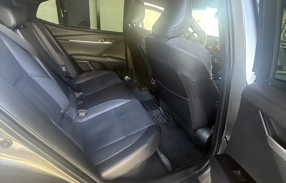 Toyota Camry 2025