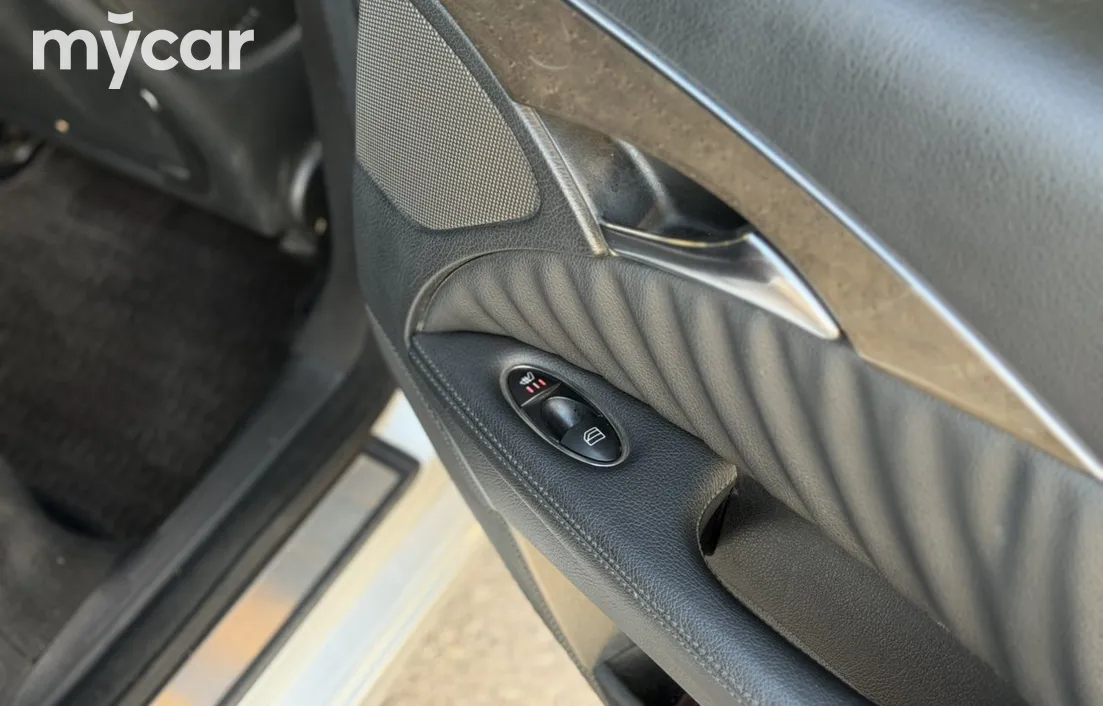 Mercedes-Benz E-Класс 2008
