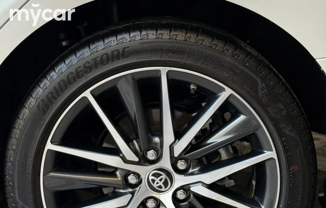 Toyota Camry 2023