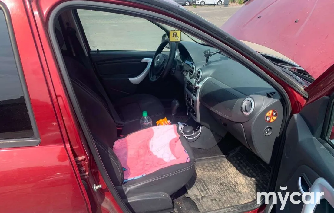 Renault Sandero 2014