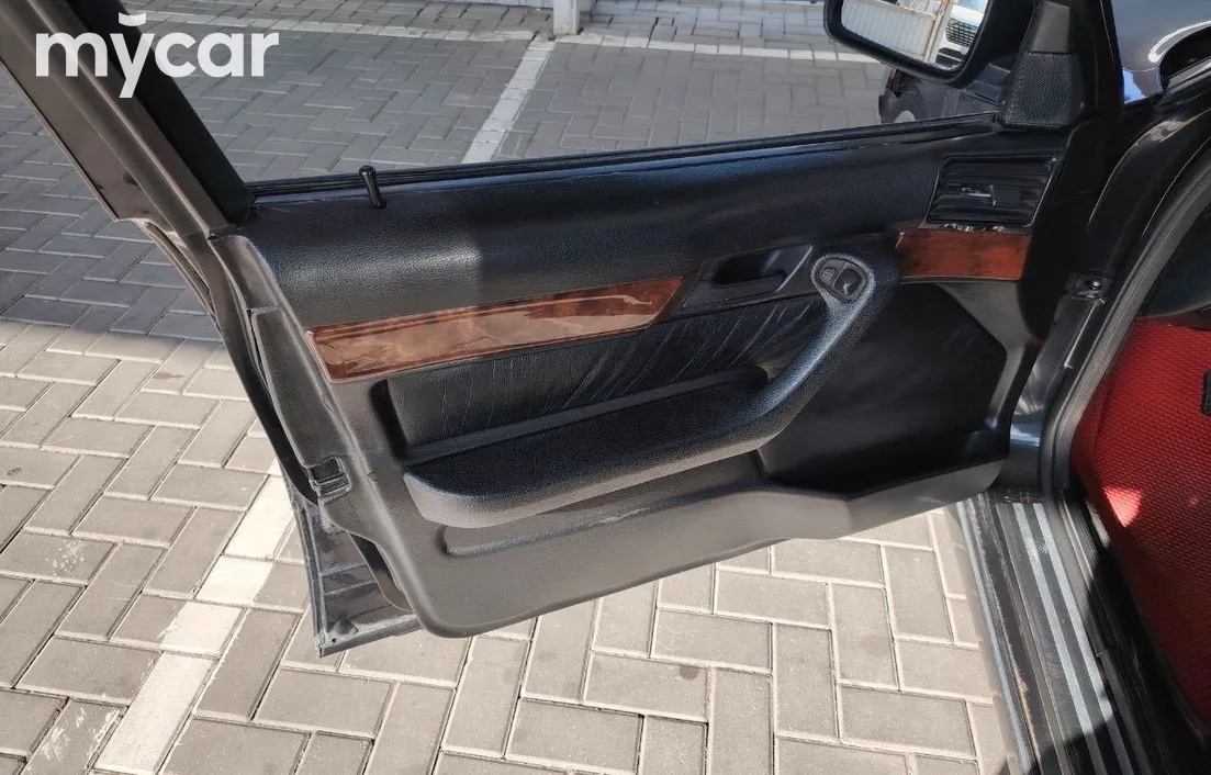 BMW 5 серия 1990