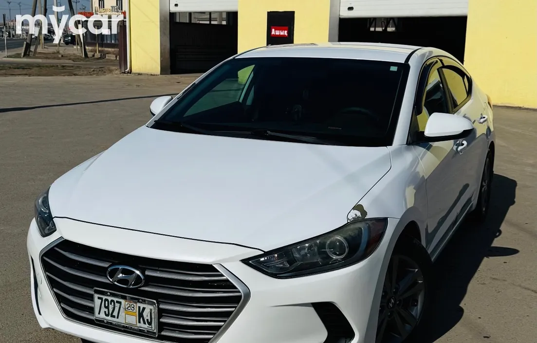 Hyundai Elantra 2017