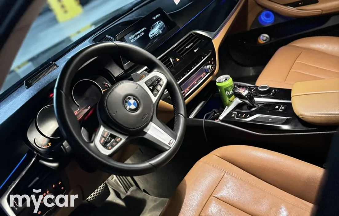BMW 5 серия 2018