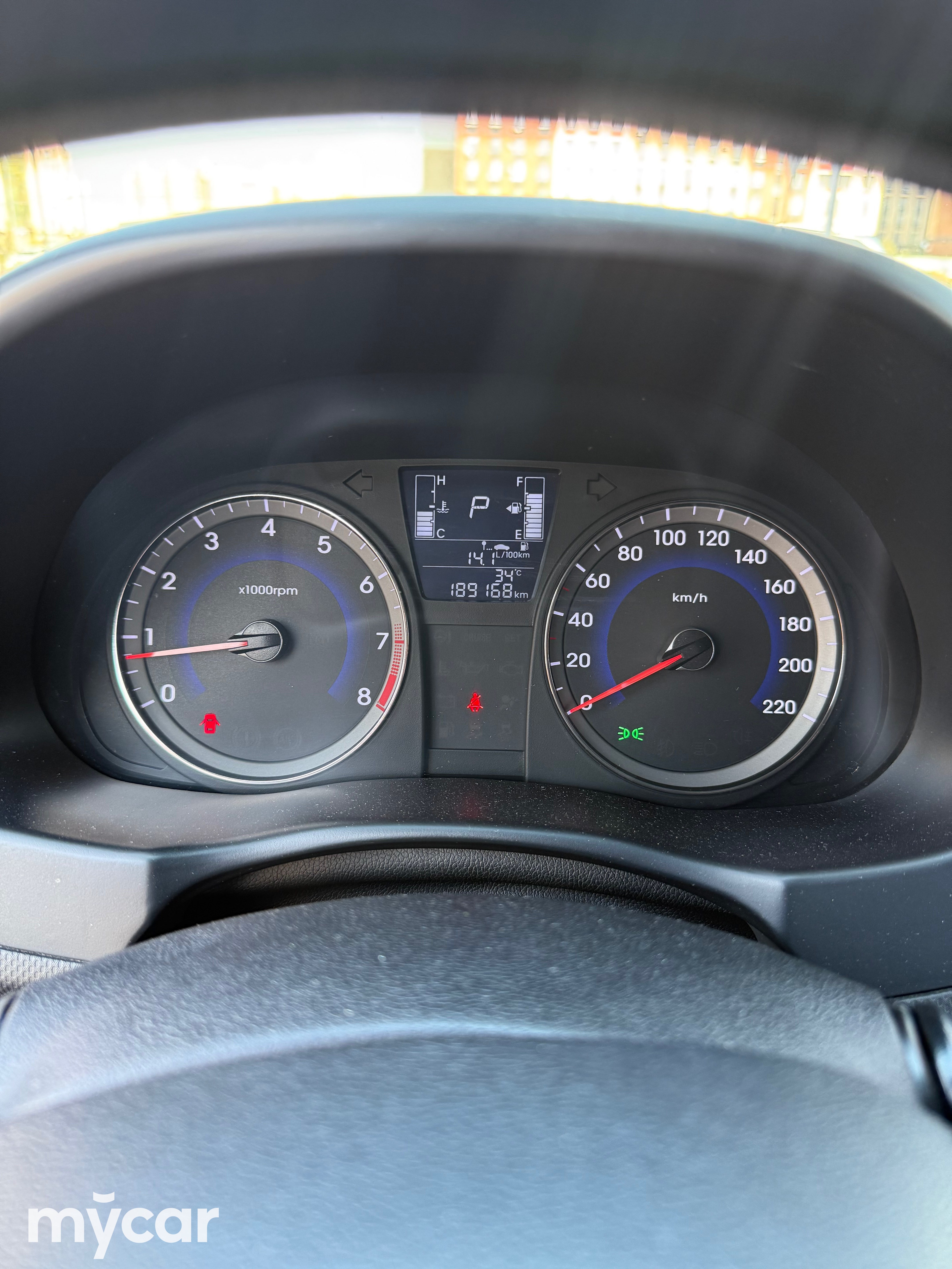 Hyundai Solaris 2015