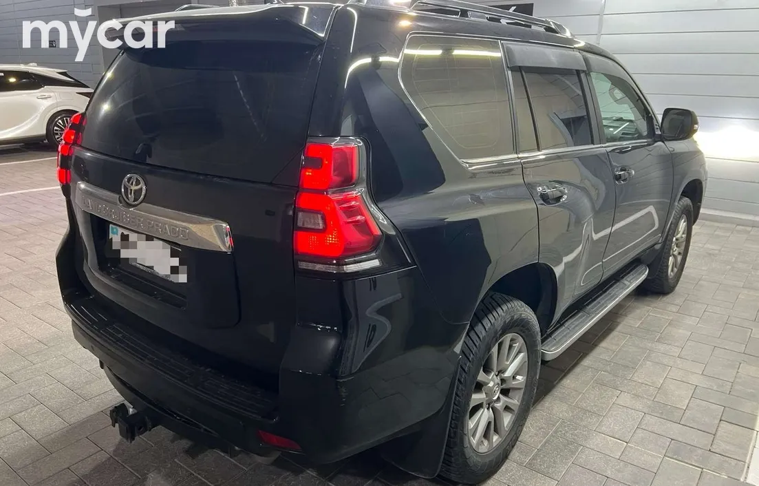 Toyota Land Cruiser Prado 2018